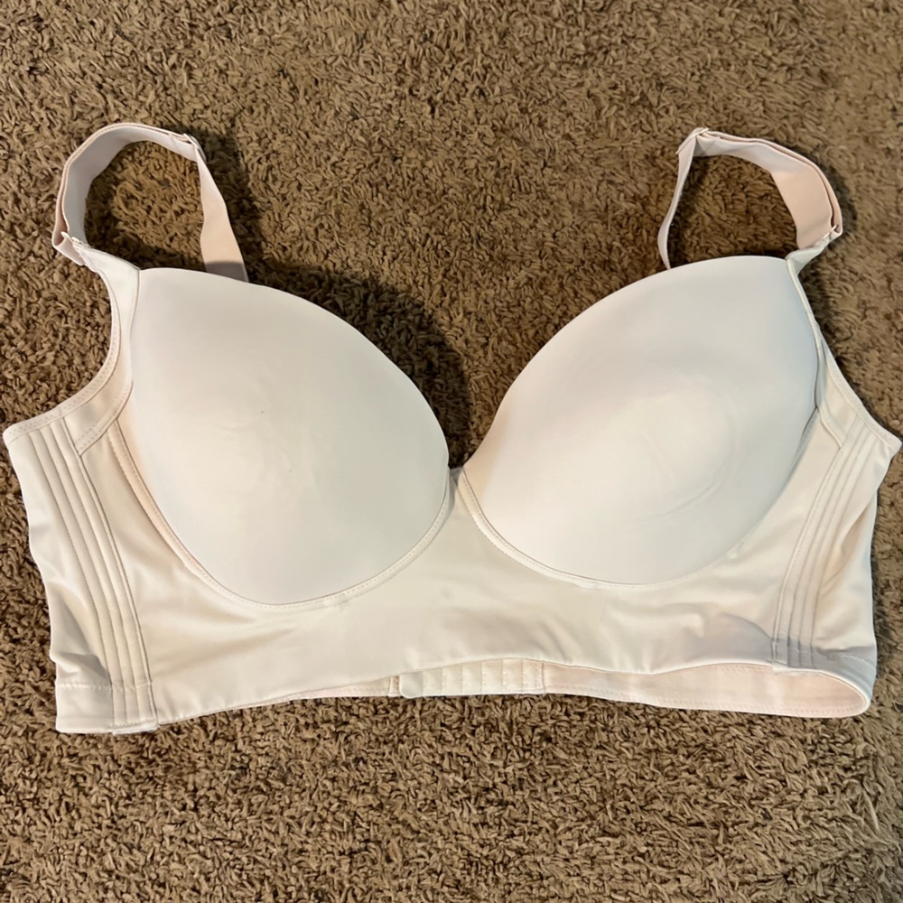Cream extra wide strap bra